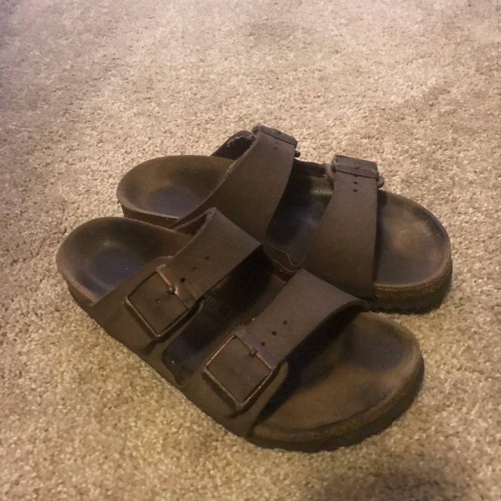 Two strap birks